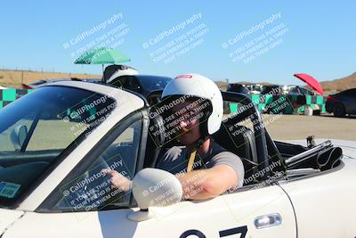 media/Oct-07-2023-Extreme Speed (Sat) [[96db232155]]/Around the Pits/